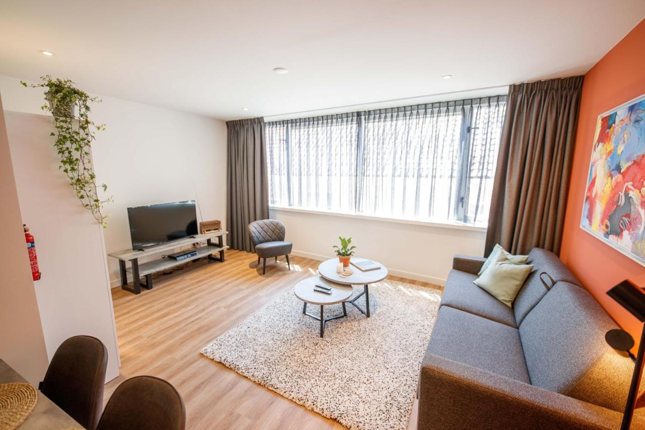 Trendy Design 55M2 Apartment With Balcony - Db6B 스헤르토헨보스 외부 사진